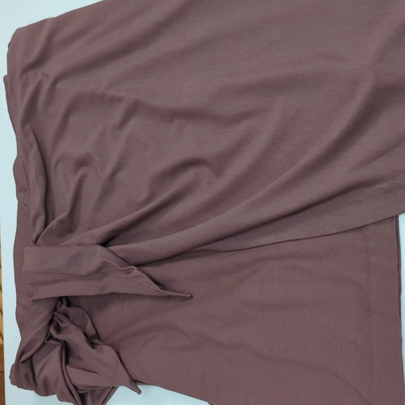 Babaton wrap skirt, size L - Picture 6 of 6